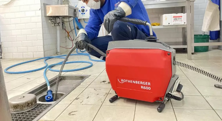 Beşiktaş Tesisatci Gider Mutfak Açmak 